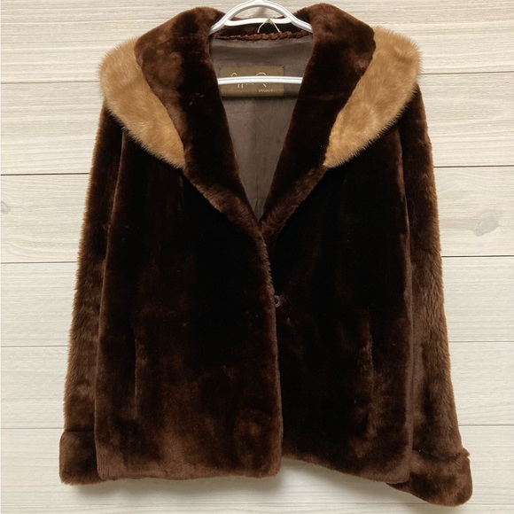 Leppert Roos Jackets & Coats Vintage Leppert Roos Fur Jacket Size